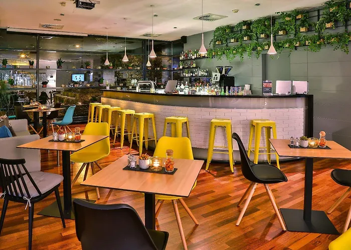 Hotel Frankfurt Messe, Affiliated By Melia 4*